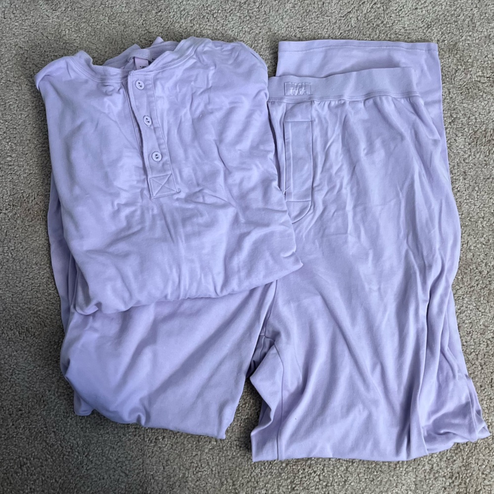 Skims Boyfriend Loose Long Pant and Long Sleeve Henley